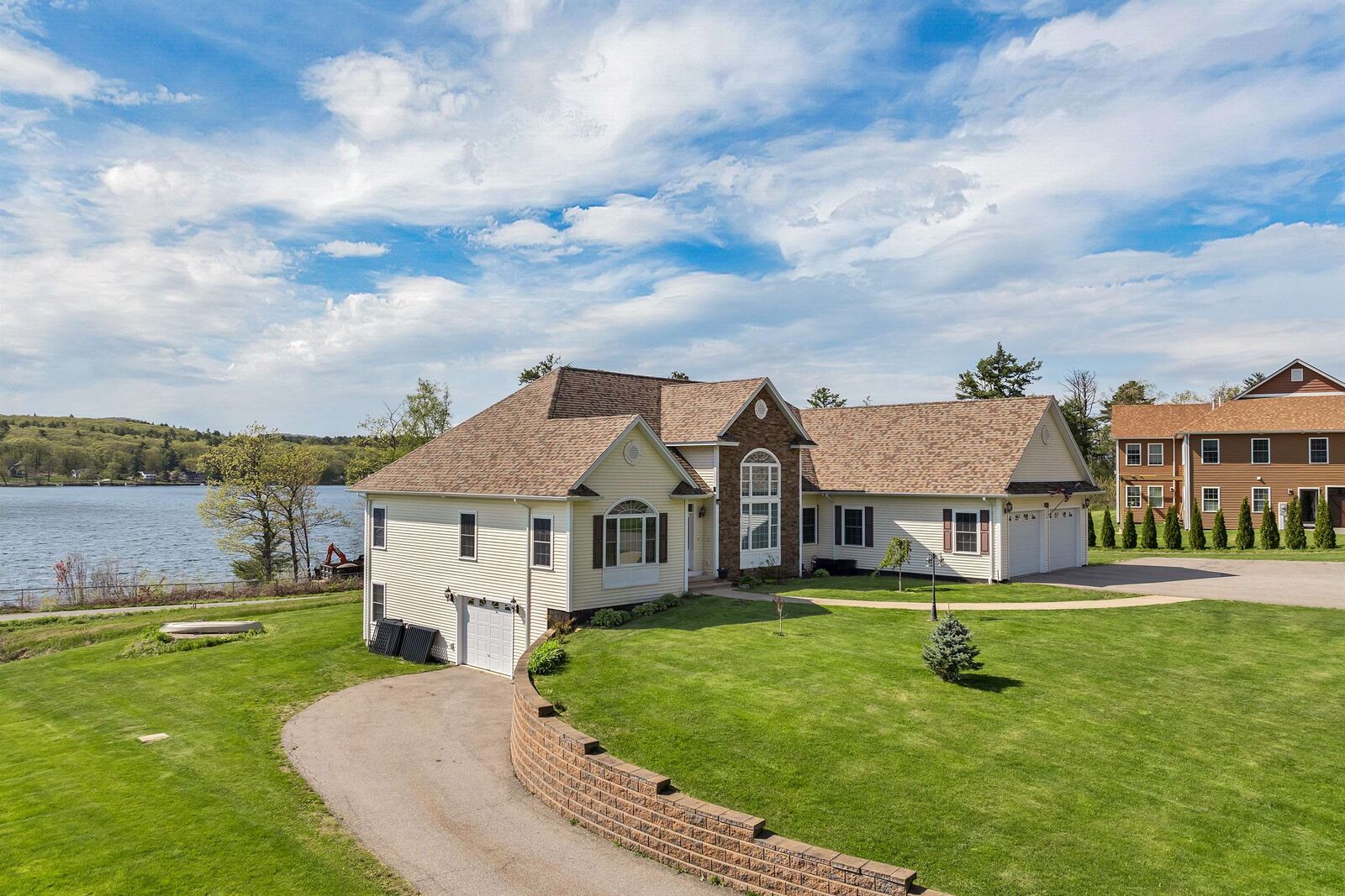 Property Photo: 96 Sun Lake Drive NH 03220