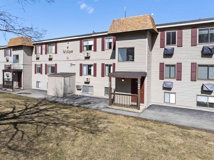 Property Photo:  41 Treetop Circle  NH 03246 