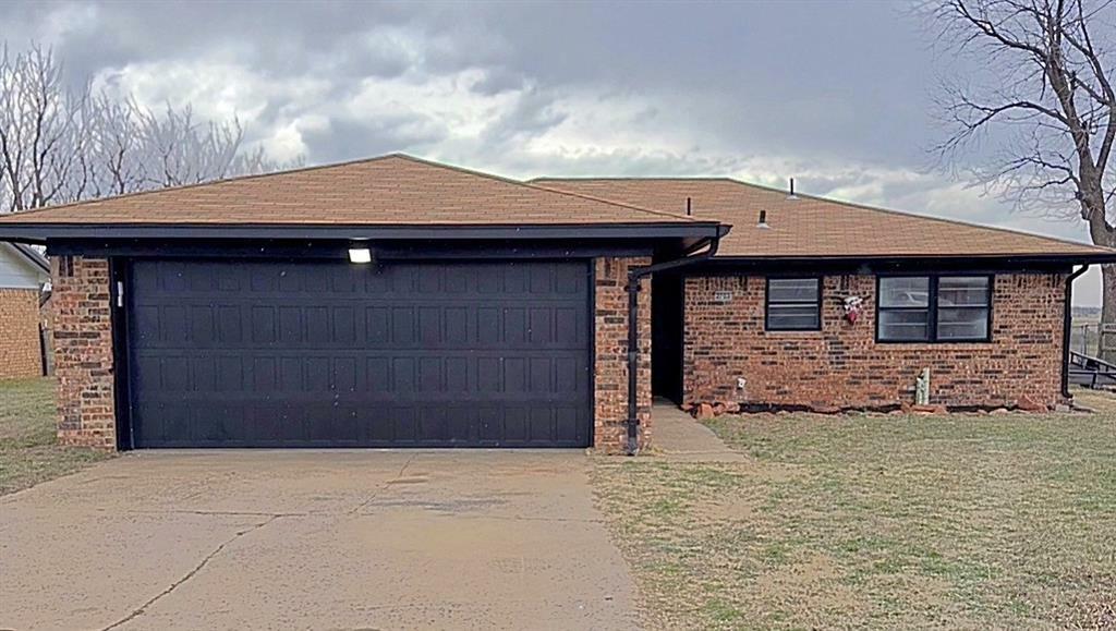 Property Photo:  2703 County Street 2831  OK 73018 