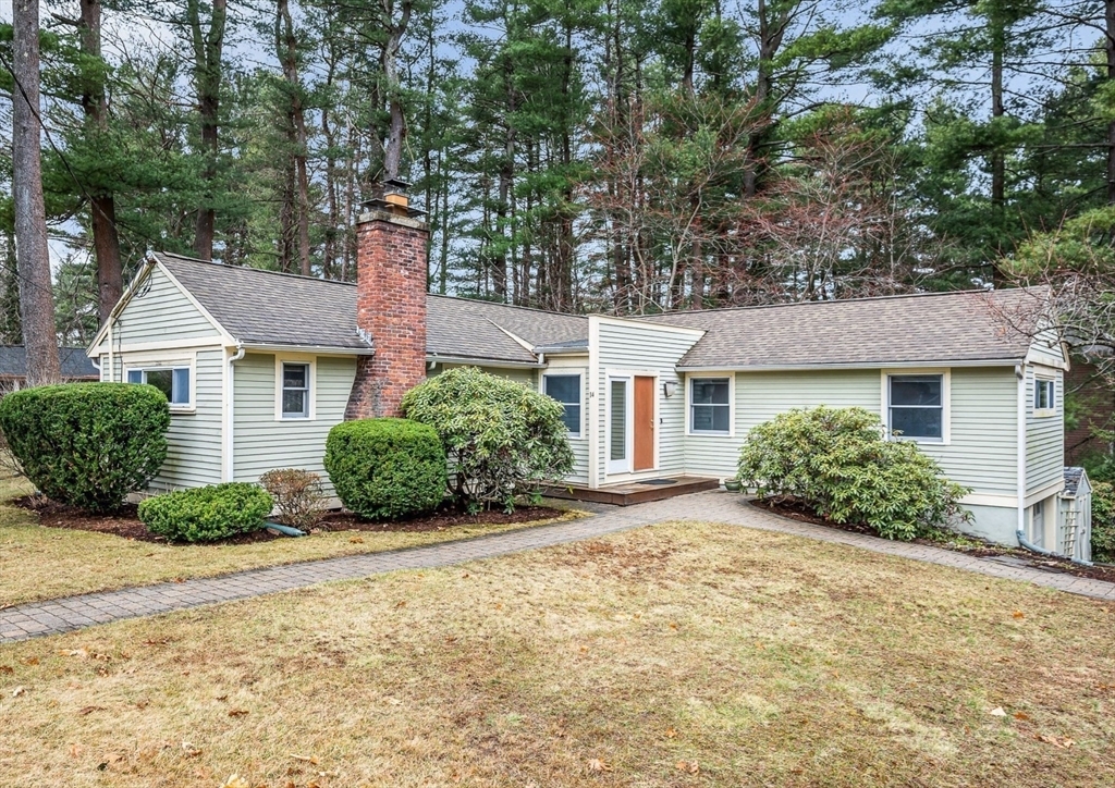 Property Photo:  14 Holton Road  MA 02421 