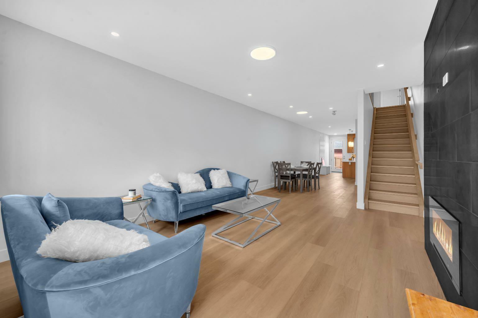 Property Photo: 426 13 Avenue NE 2 AB T2E 1C2