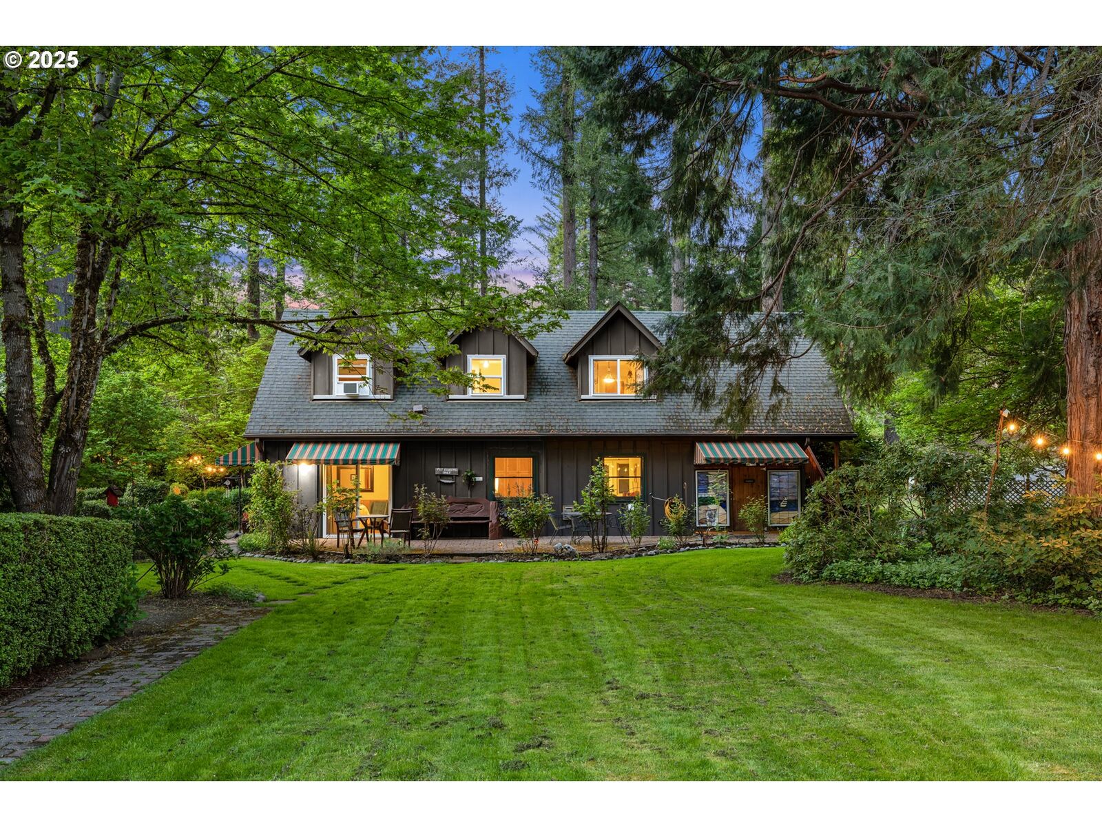 Property Photo:  49198 McKenzie Hwy  OR 97488 