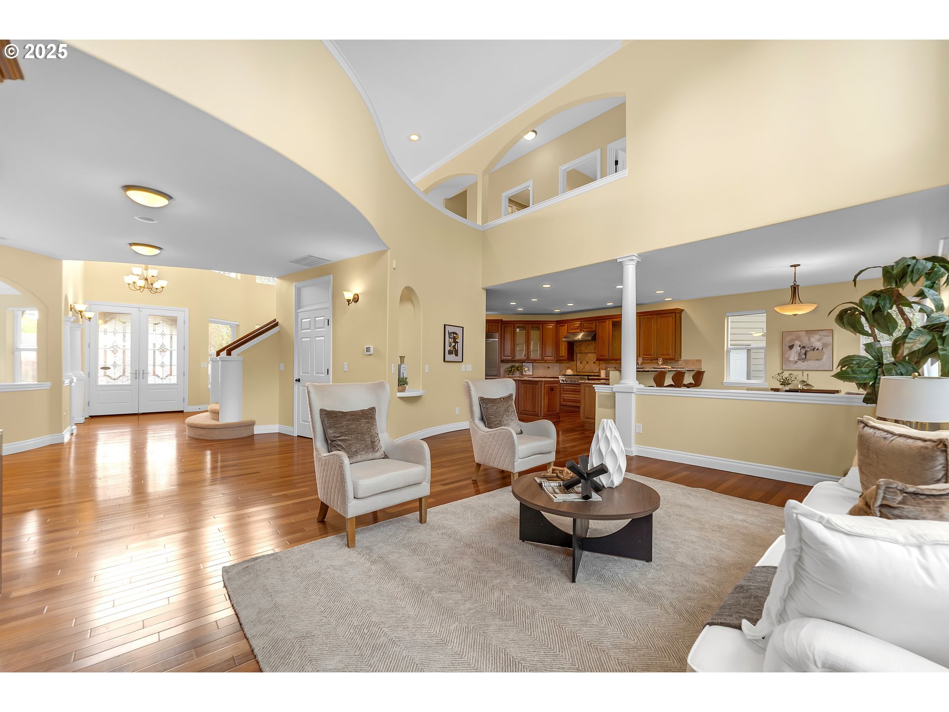 Property Photo: 17833 Marylcreek Dr OR 97034