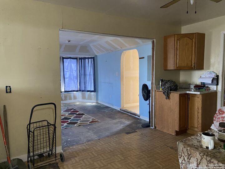 Property Photo: 801 Micklejohn TX 78207