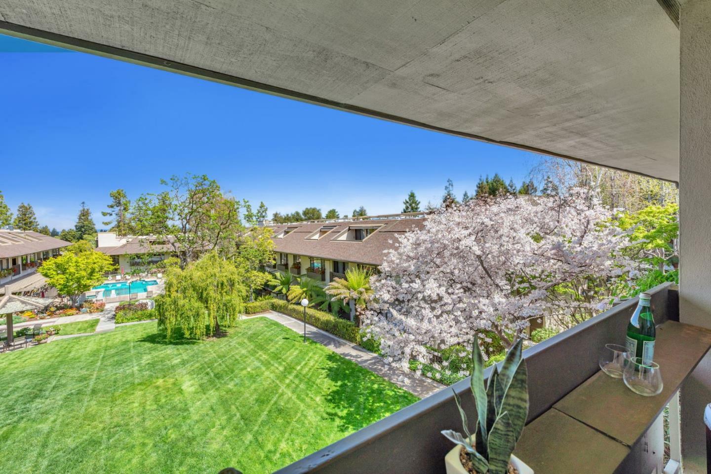 Property Photo: 2140 Santa Cruz Avenue D207 CA 94025