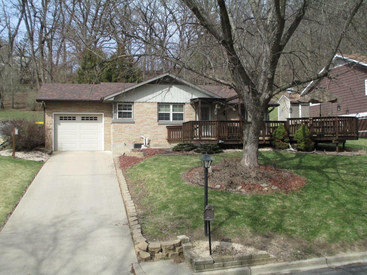 Property Photo: 666 Stori Drive WI 53581