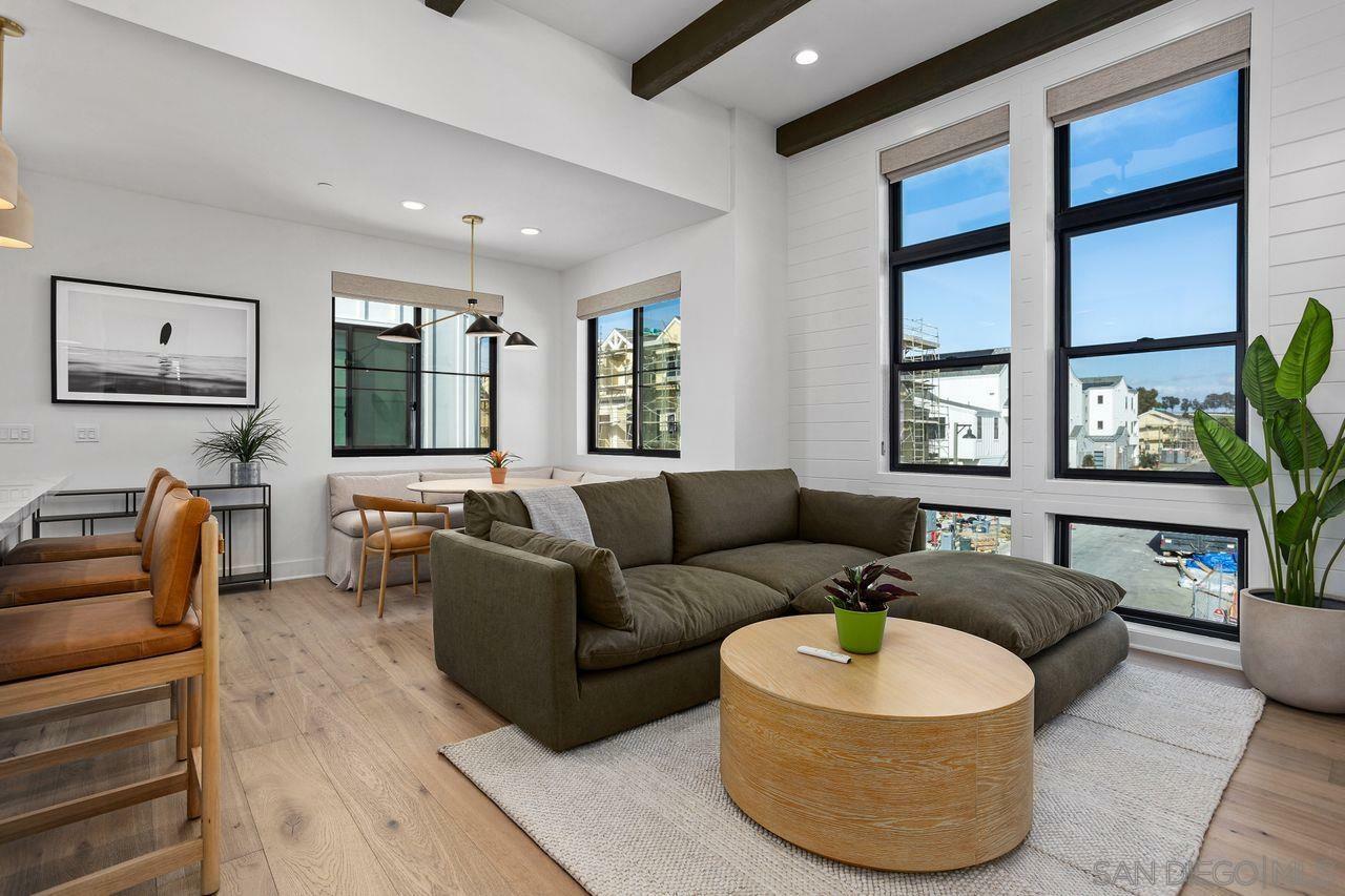 Property Photo: 1136 Molara Lane CA 92024