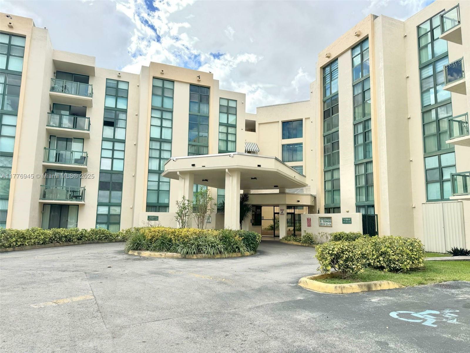 Property Photo:  2055 SW 122nd Ave 220  FL 33175 