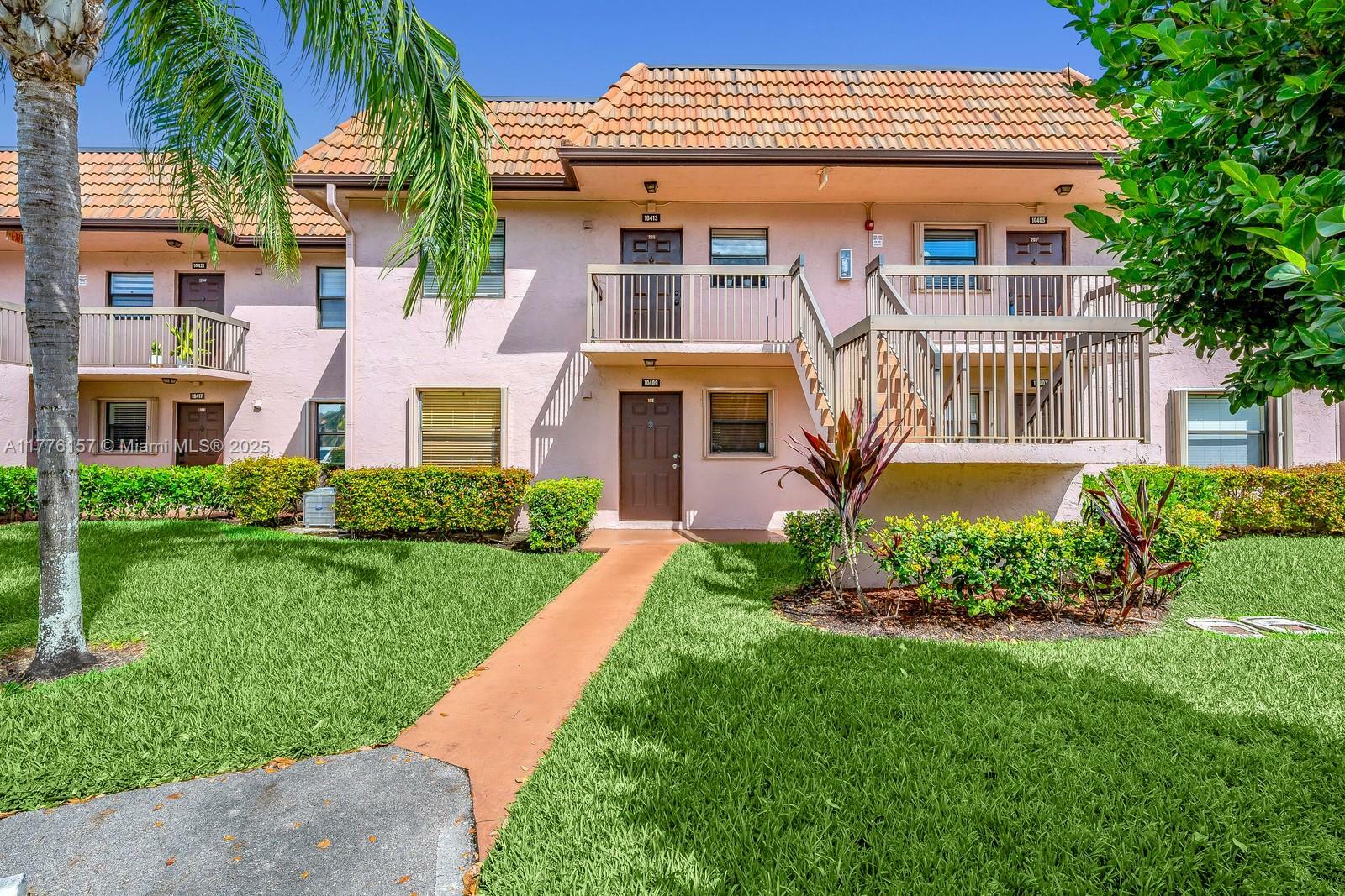 Property Photo: 10405 NW 11th St 206 FL 33026