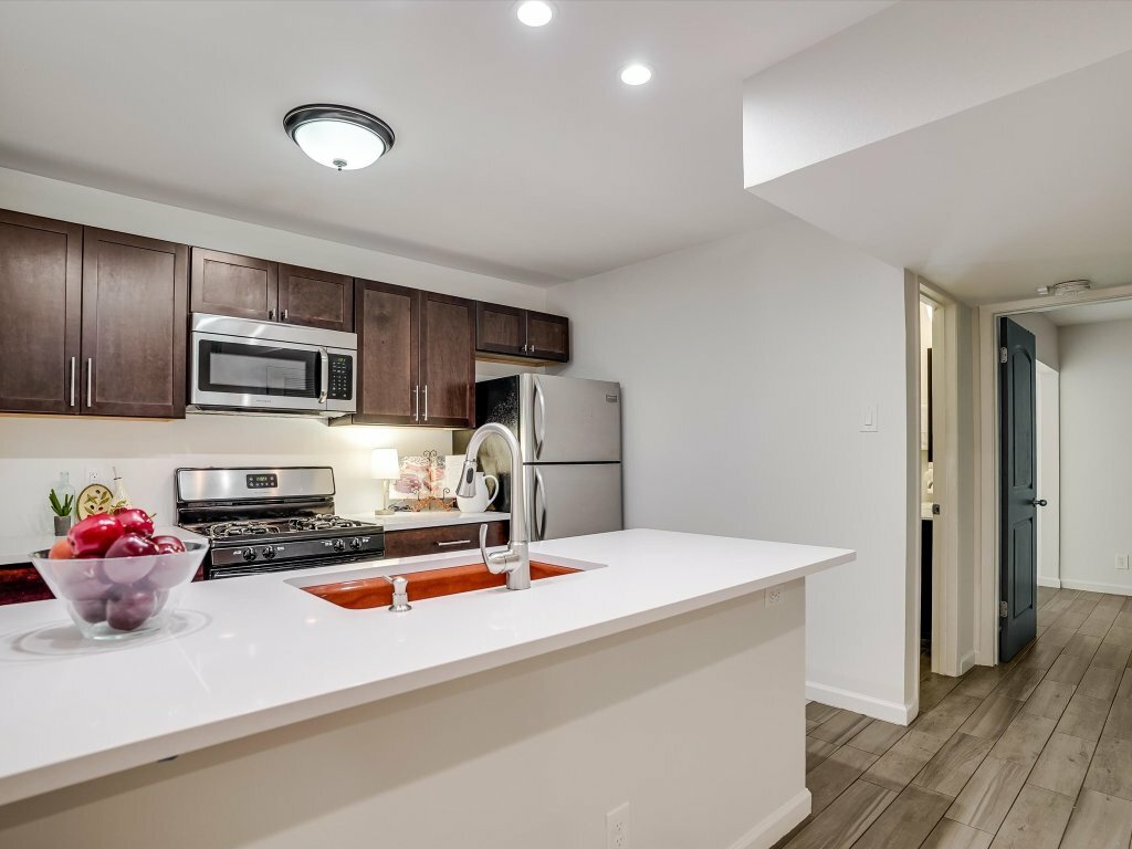 Property Photo: 2303 East Side Drive 212 TX 78704
