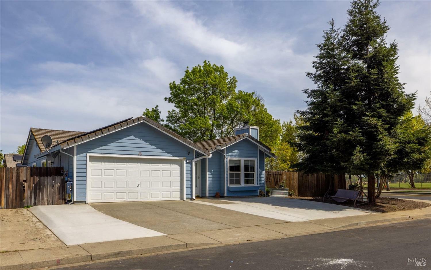1880 Quail Meadows Circle  Vacaville CA 95687 photo