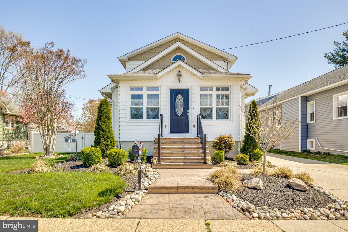 Property Photo: 41 Payson Avenue NJ 08106