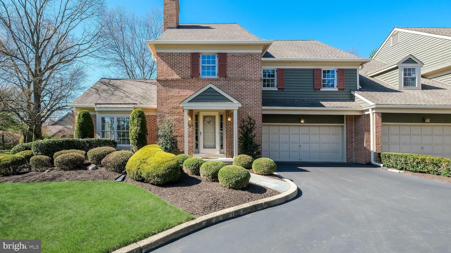 Property Photo: 35 Latham Court PA 18901