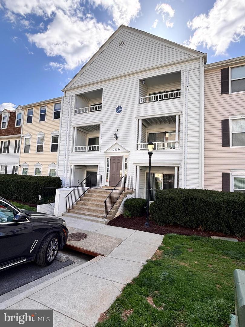 Property Photo:  20334 Beaconfield Terrace 301  MD 20874 