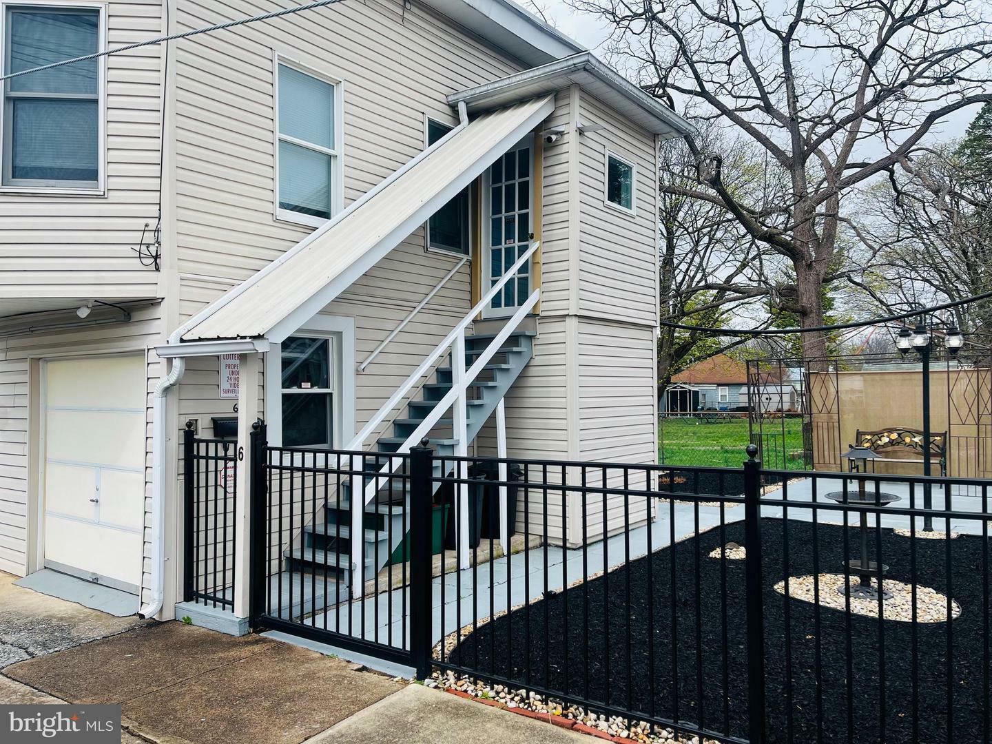 6 W Green St.  Mechanicsburg PA 17055 photo