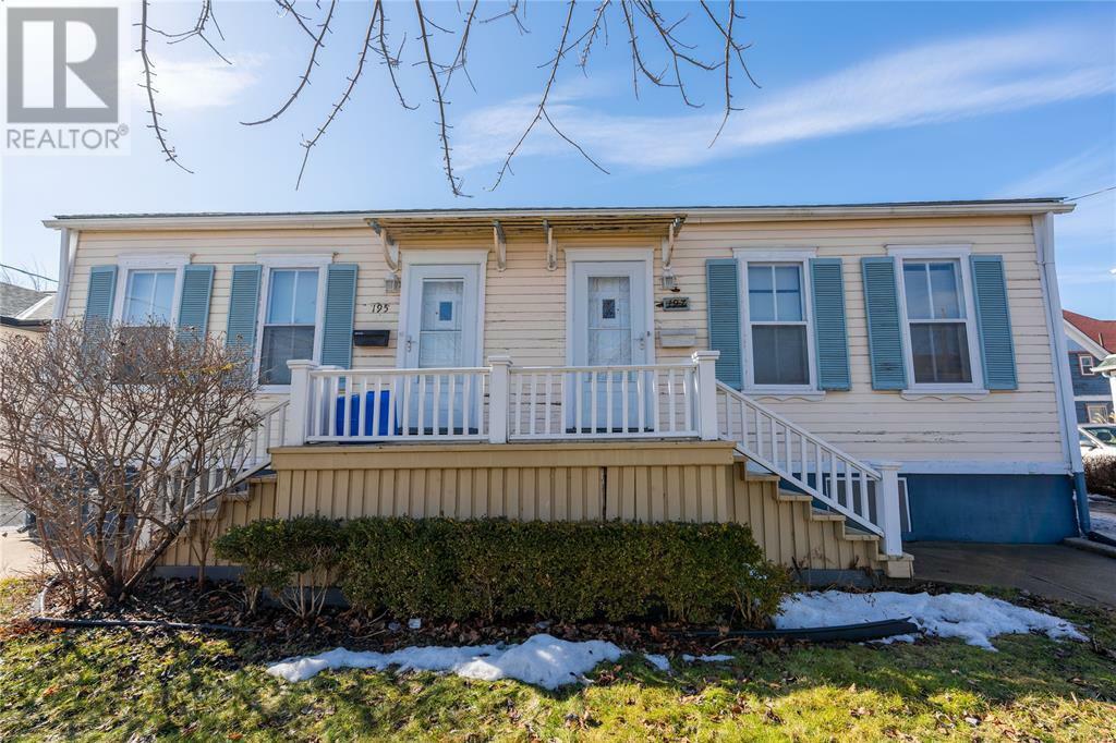 Photo de la propriété: 195/ 197 Euphemia Street ON N7T 4N8