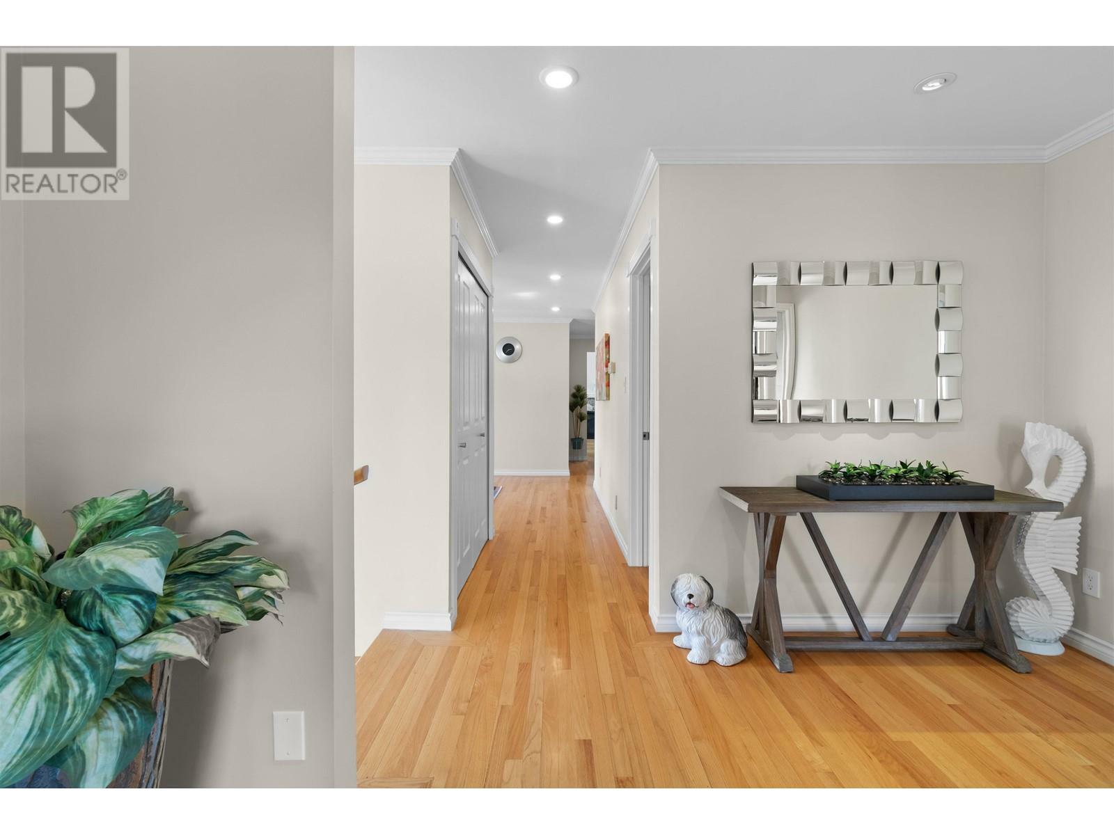 Property Photo: 4635 Caulfeild Drive BC V7W 1E9