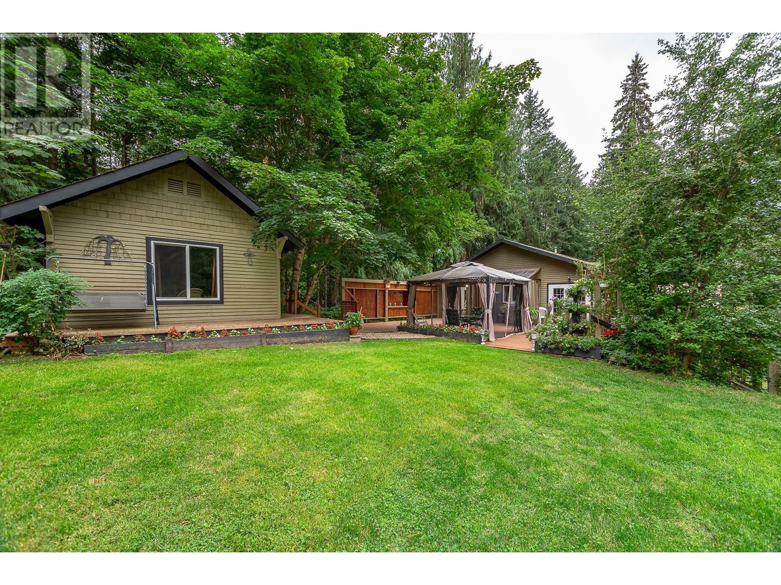 Property Photo:  4850 Foothill Road Southwest  BC V1E 3C2 