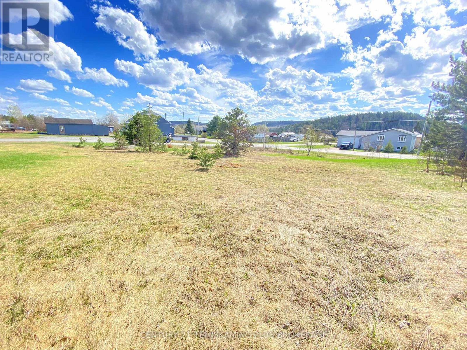 359-361 Pinner Avenue  Timiskaming (Tim - Outside - Rural) ON P0K 1M0 photo