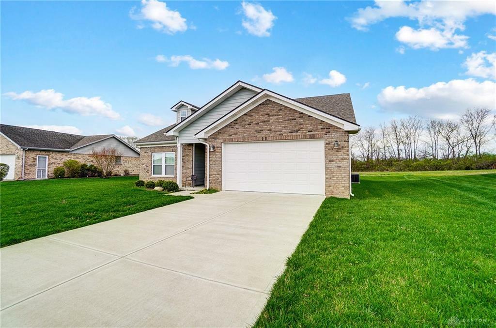 Property Photo: 567 Golden Maple Avenue OH 45309
