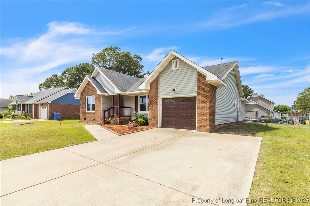 Property Photo:  974 Eastman Road  NC 28314 