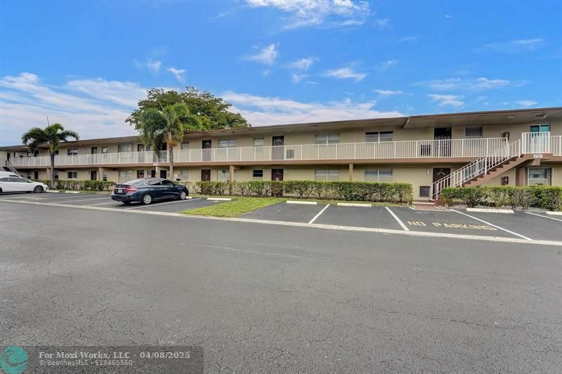 Property Photo: 601 NW 78th Ter 201 FL 33063