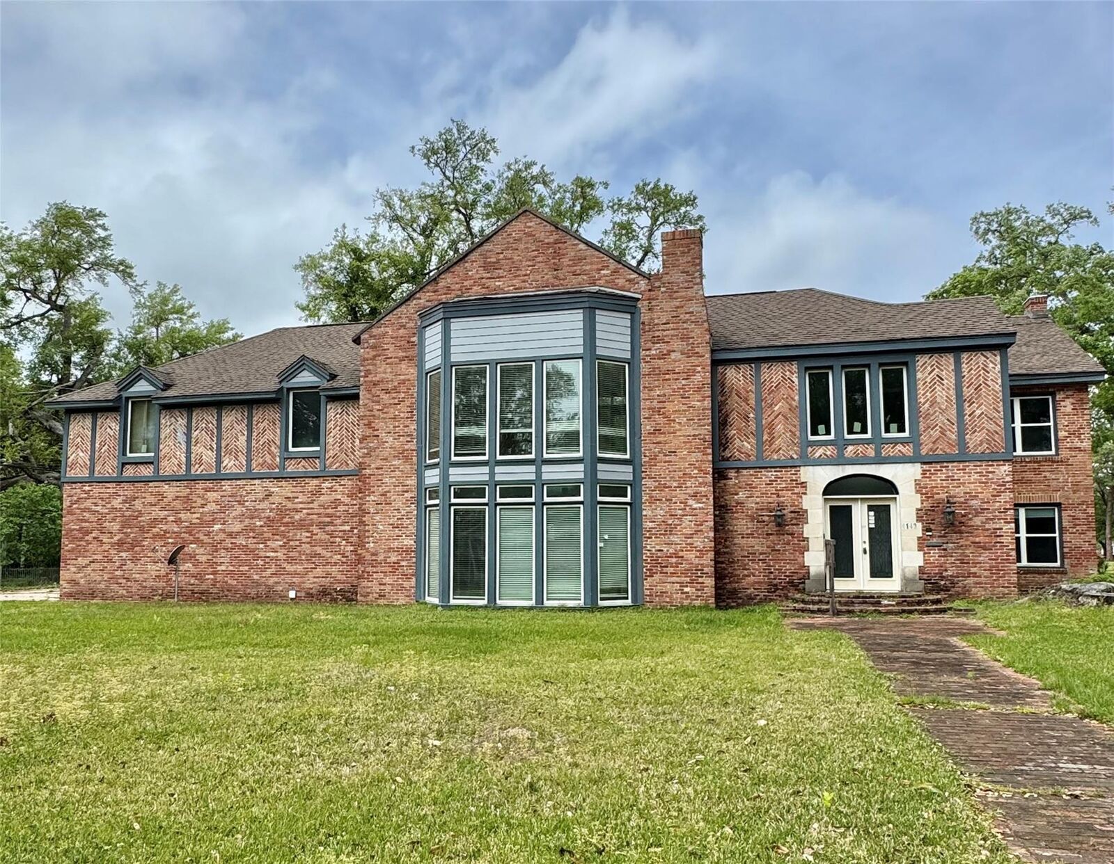 Property Photo: 4149 Ferndale Drive TX 77642