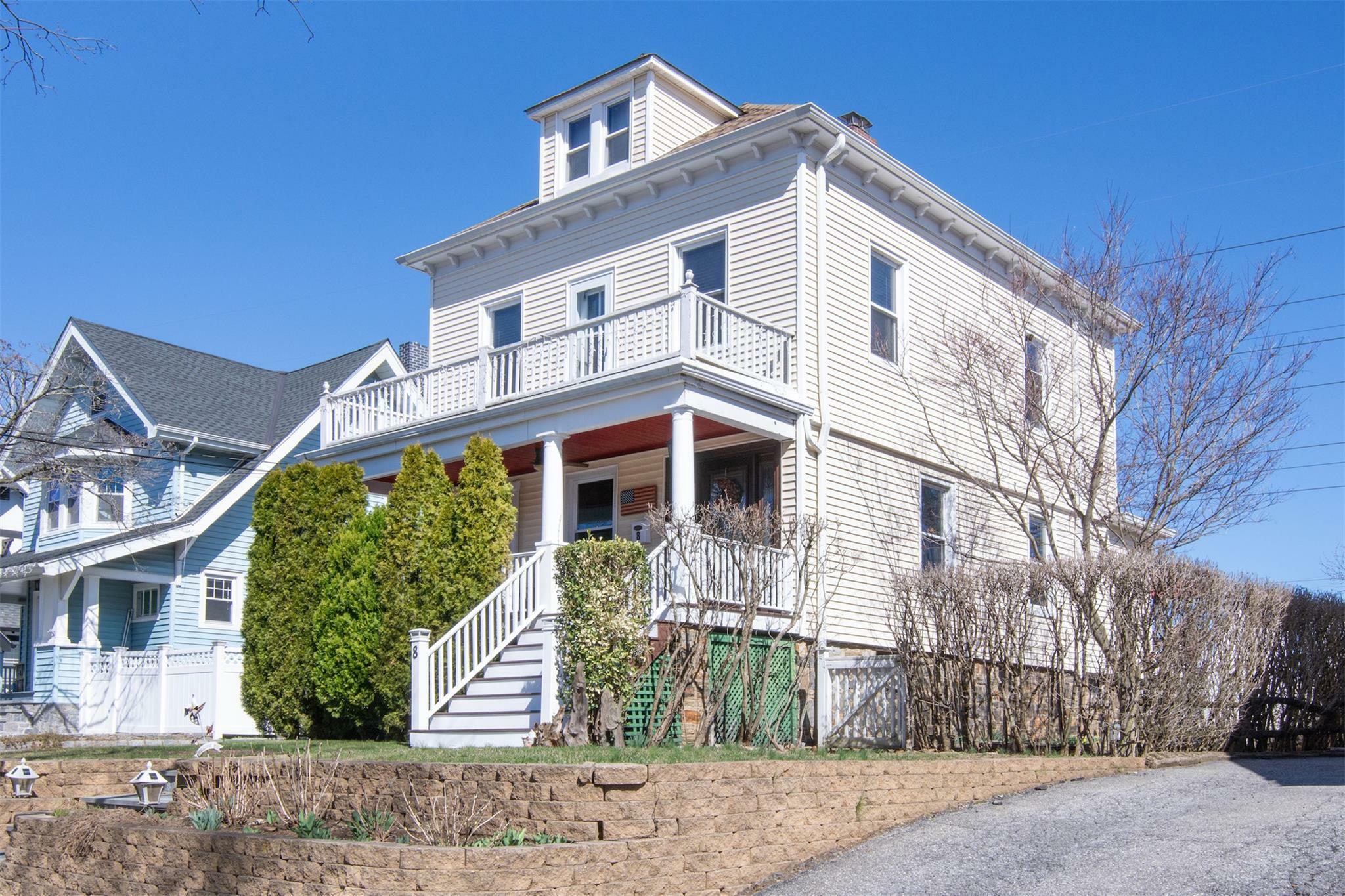 Property Photo: 8 Kenilworth Road NY 10701