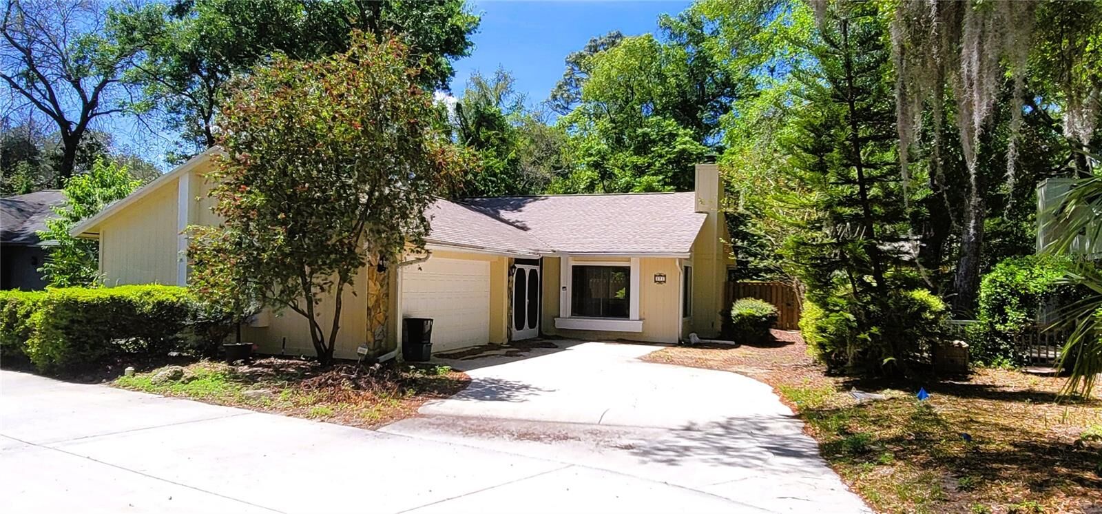 Property Photo:  171 Fox Glen Court  FL 32174 