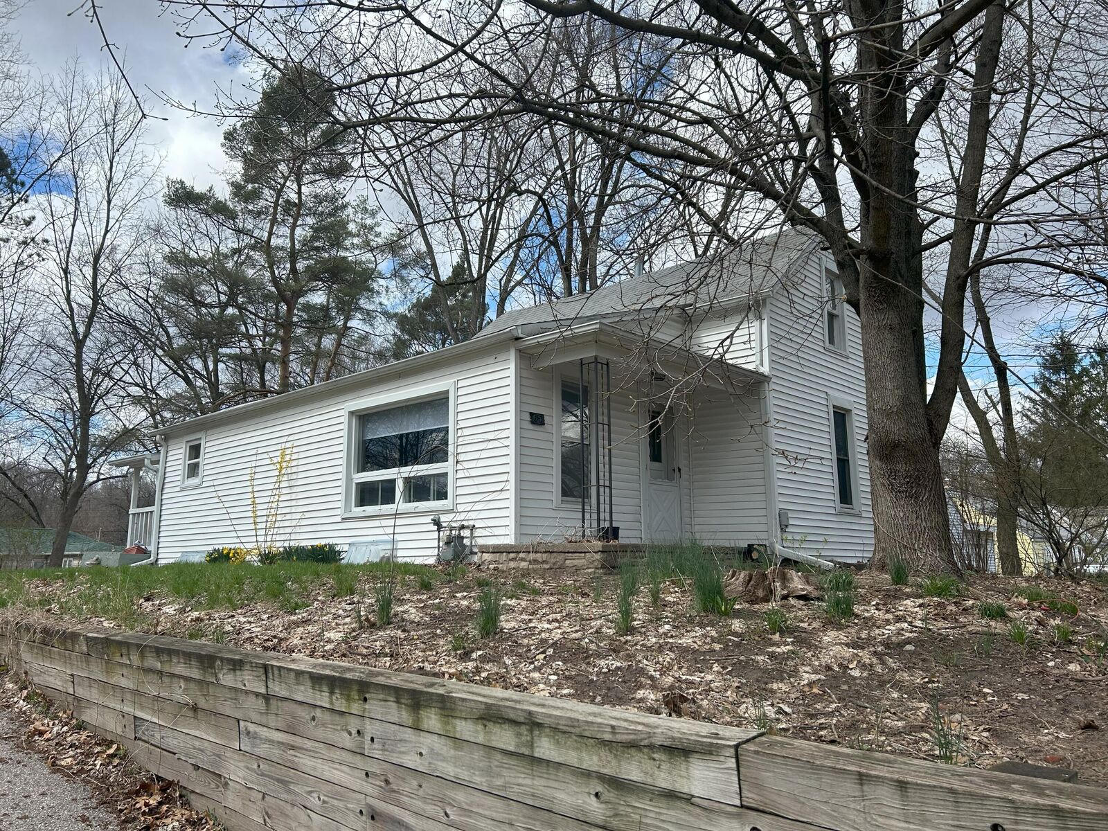 Property Photo:  65 Miller Avenue  MI 49037 