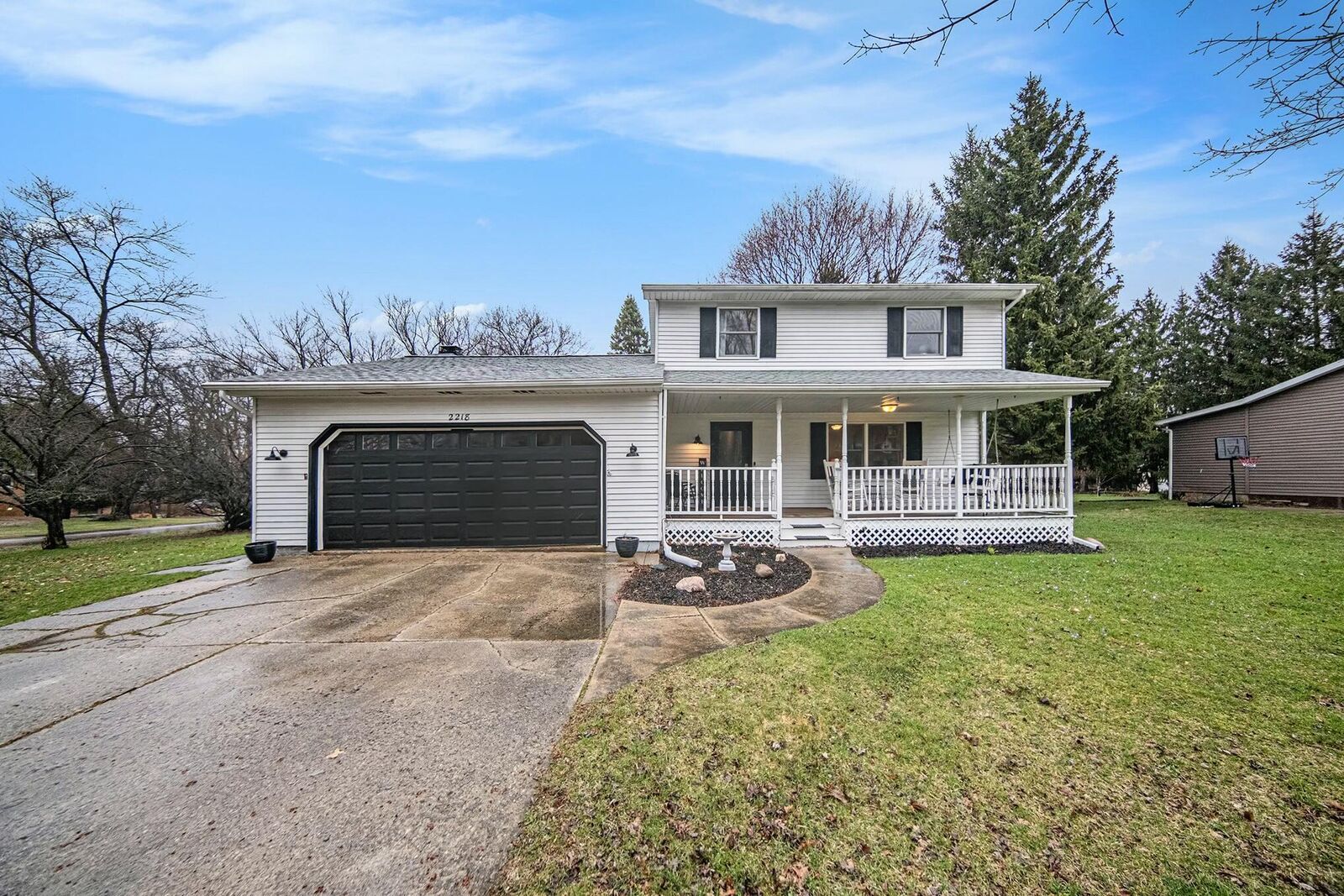 Property Photo:  2218 Smalley Street  MI 49203 