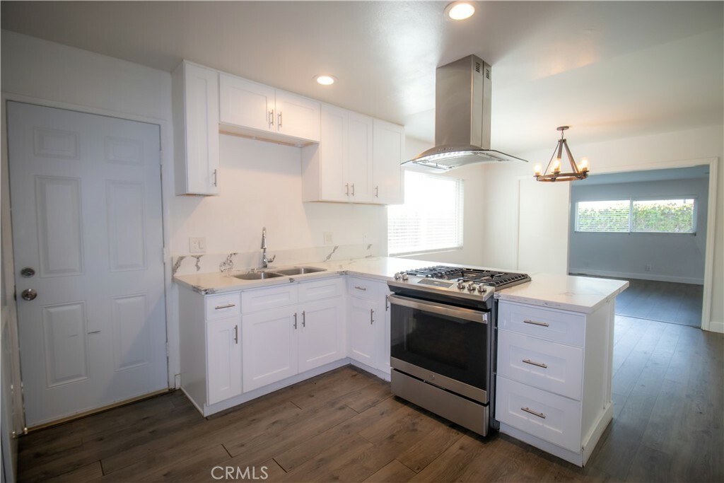 Property Photo: 1020 Mariposa Drive CA 92821