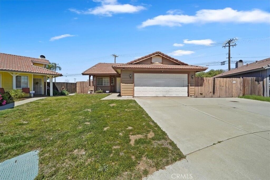Property Photo:  1774 Ash Court  CA 92223 