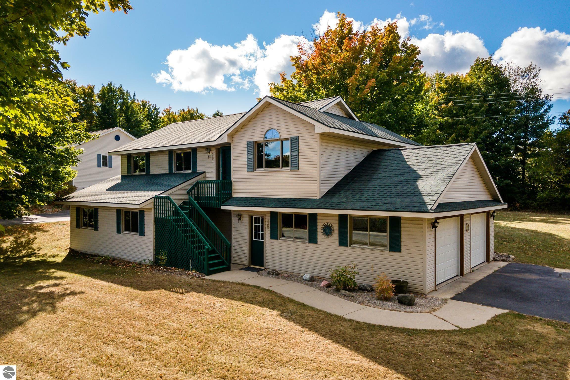 5307 Harris Road  Traverse City MI 49684 photo