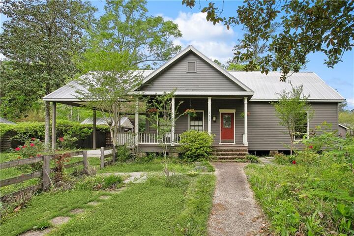 Property Photo: 131 Inspiration Lane LA 70433