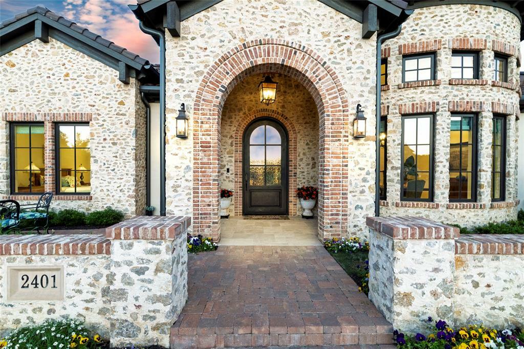 Property Photo:  2401 Lower Brook Court  TX 76092 