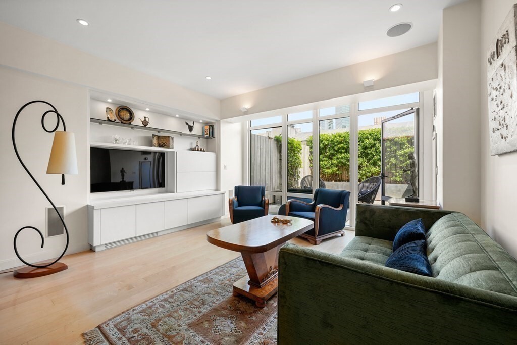 Property Photo: 505 Tremont St 415 MA 02118