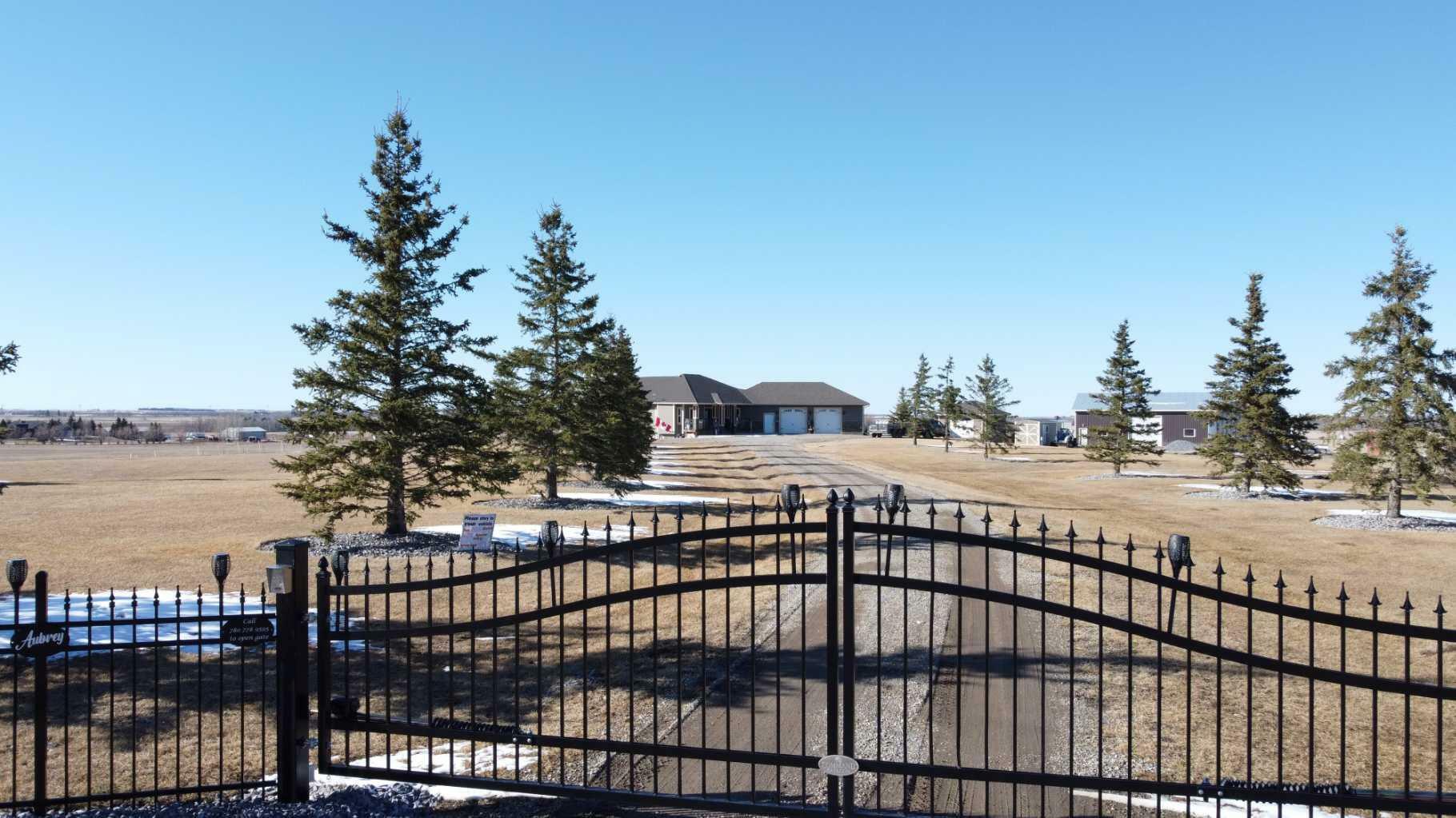 Property Photo: 2232 Range Road 315 AB T0M 0W0
