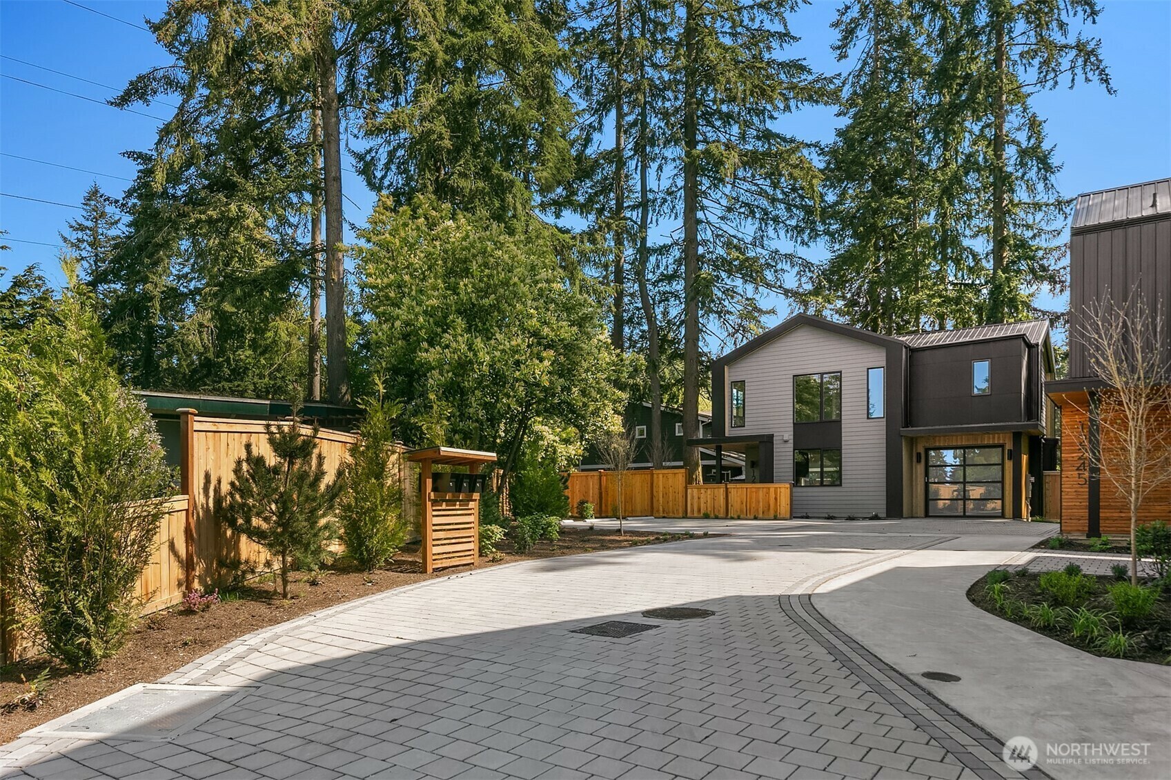 Property Photo: 12249 NE 66th Street WA 98033