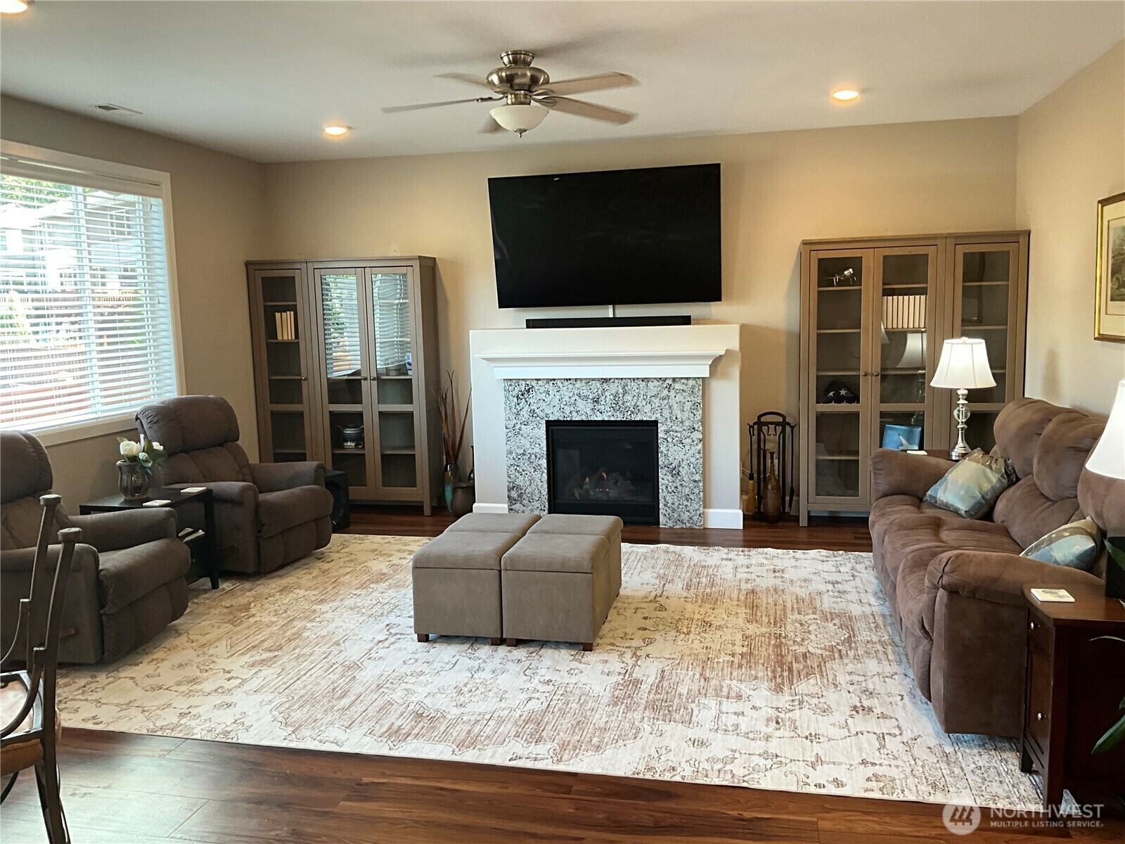 Property Photo: 10211 Sentinel Loop WA 98332