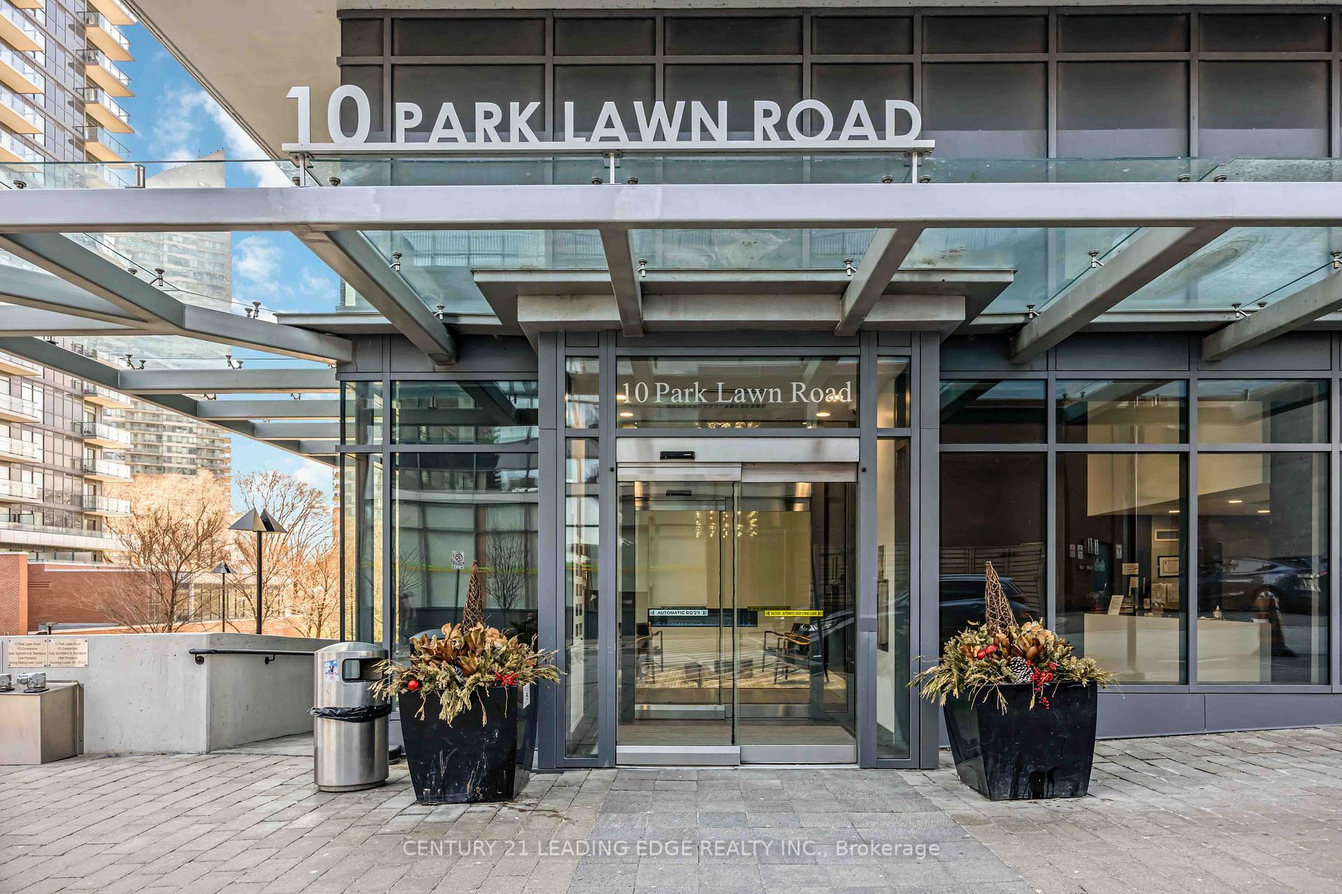 Property Photo:  10 Park Lawn Road 621  ON M8V 0H9 