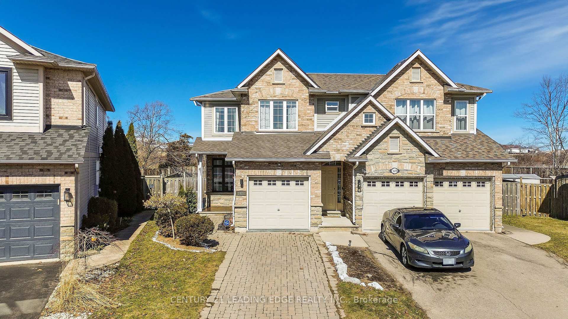 1417 Treeland Street  Burlington ON L7R 4S1 photo
