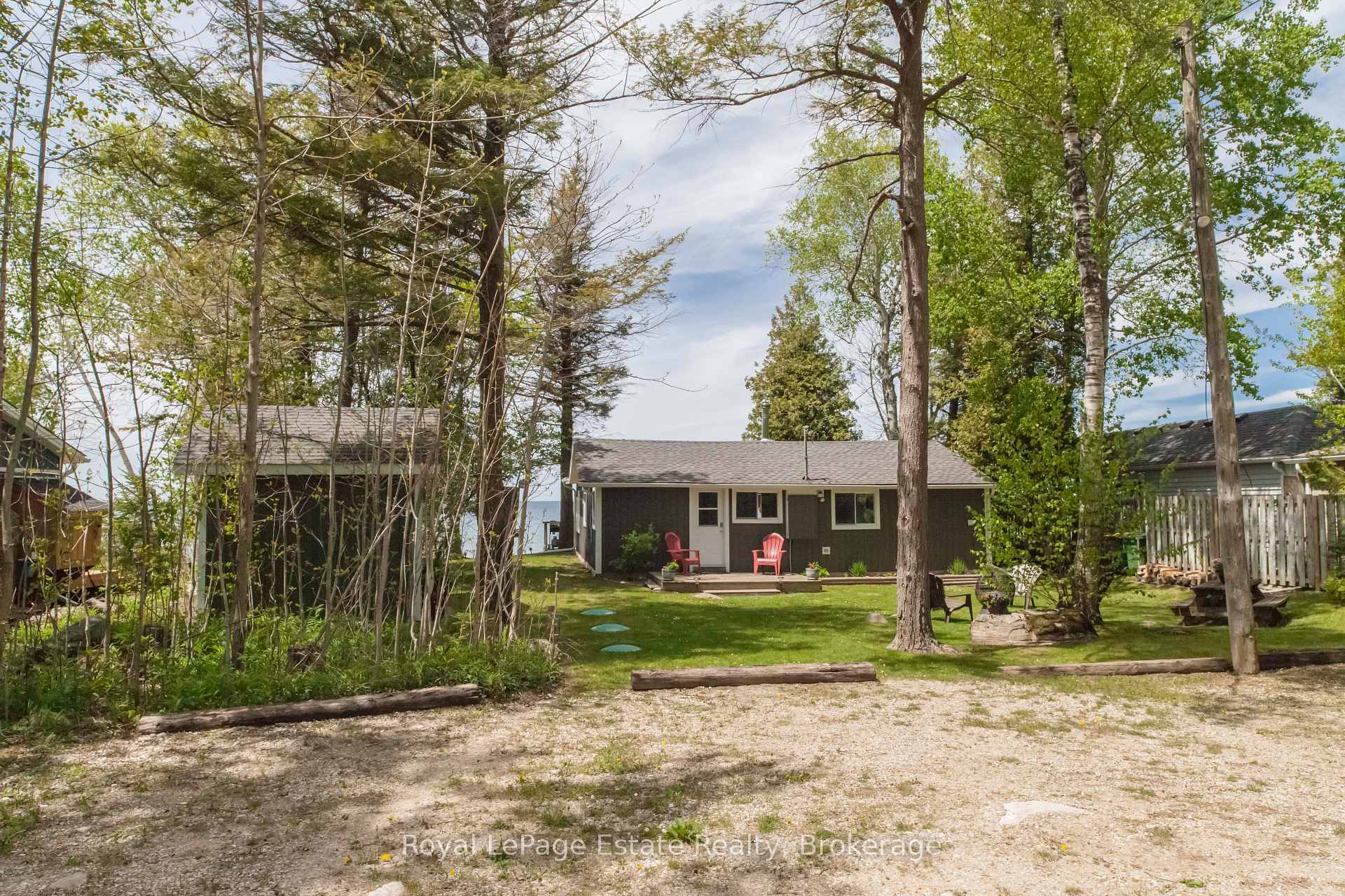 Property Photo: 19 Ah Sineese Crescent W ON N0H 2L0