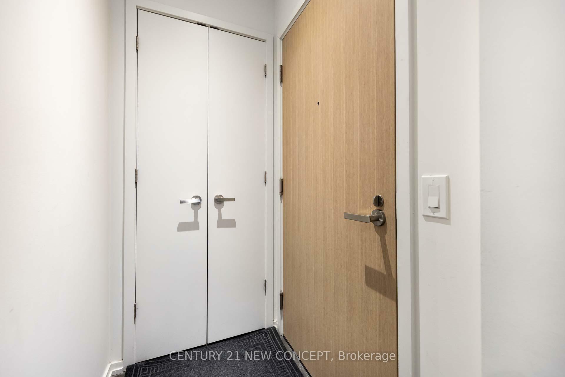 Property Photo: 5 Soudan Avenue 1107 ON M4S 0B1
