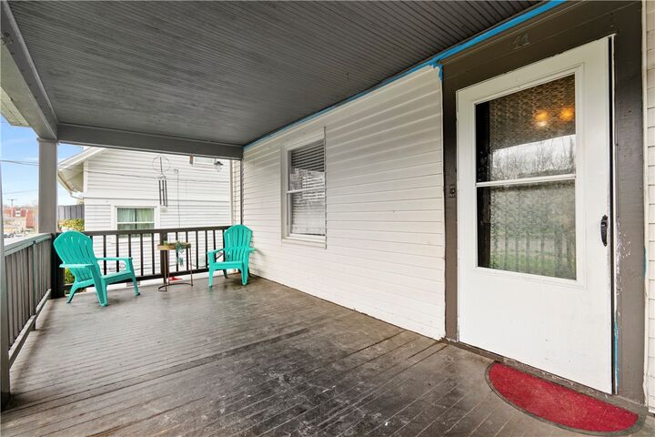 Property Photo:  11 E Moody Ave  PA 16101 
