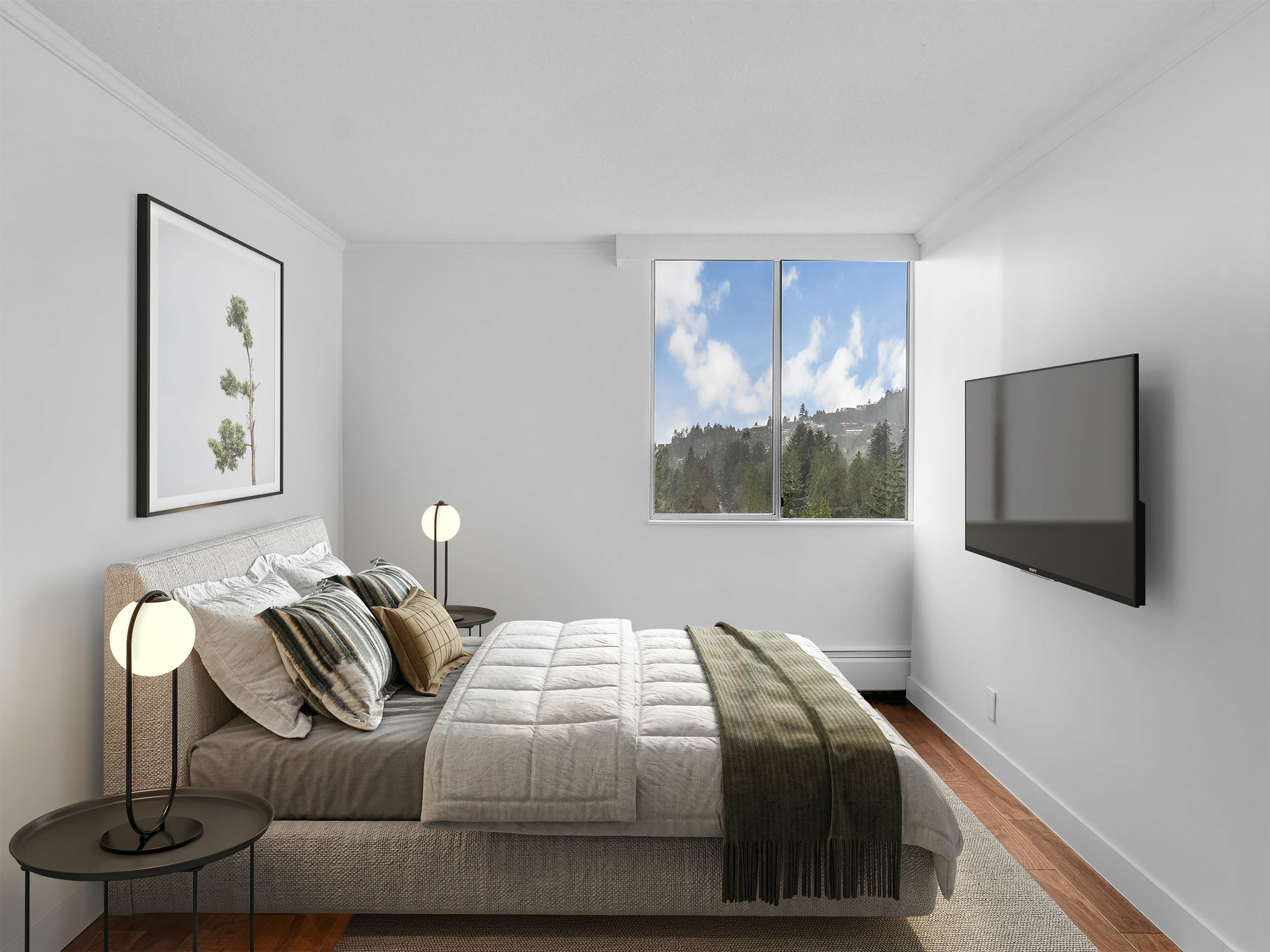 Property Photo: 2016 Fullerton Avenue 1812 BC V7P 3E6