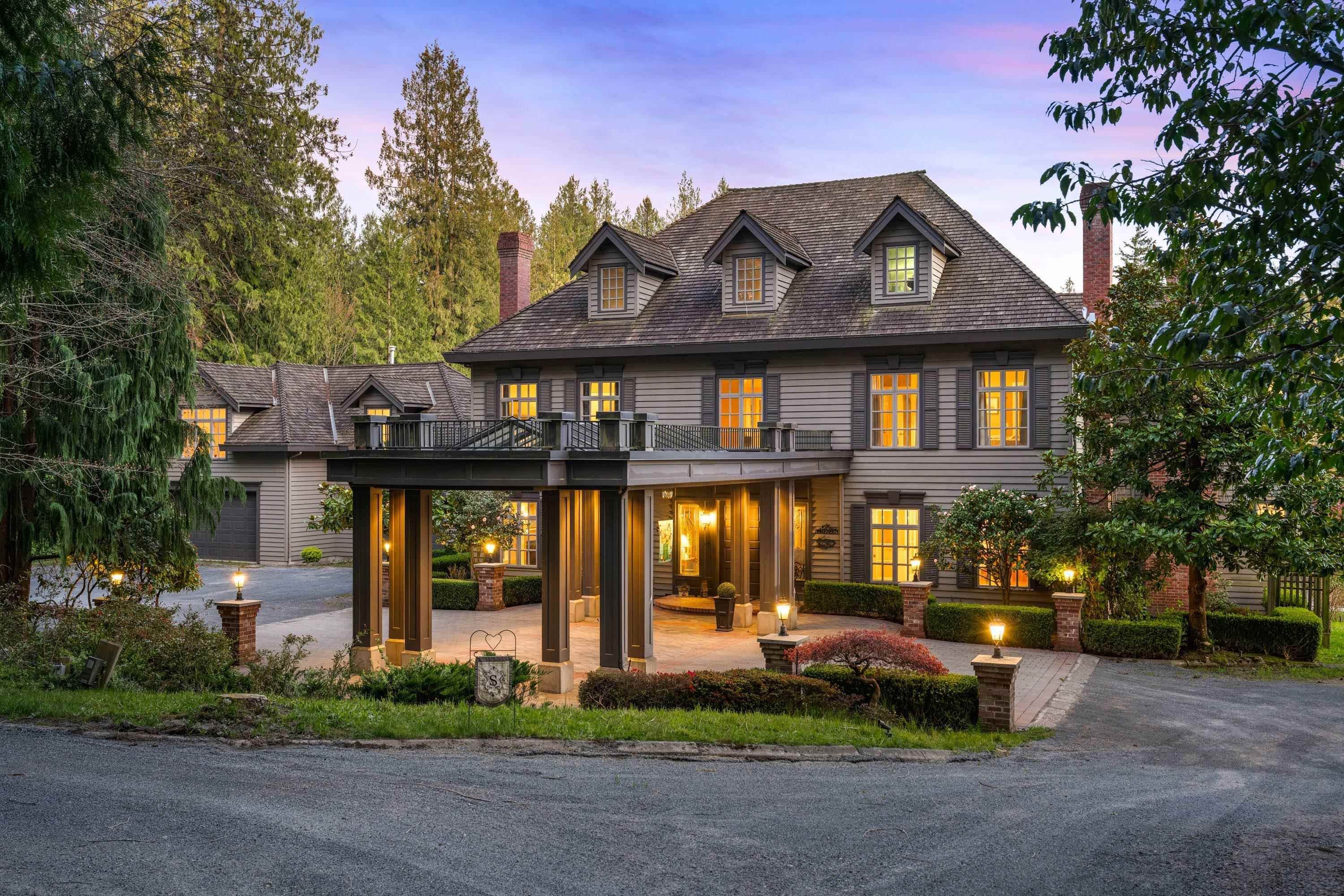 Property Photo: 22482 8 Avenue BC V2Z 2W4