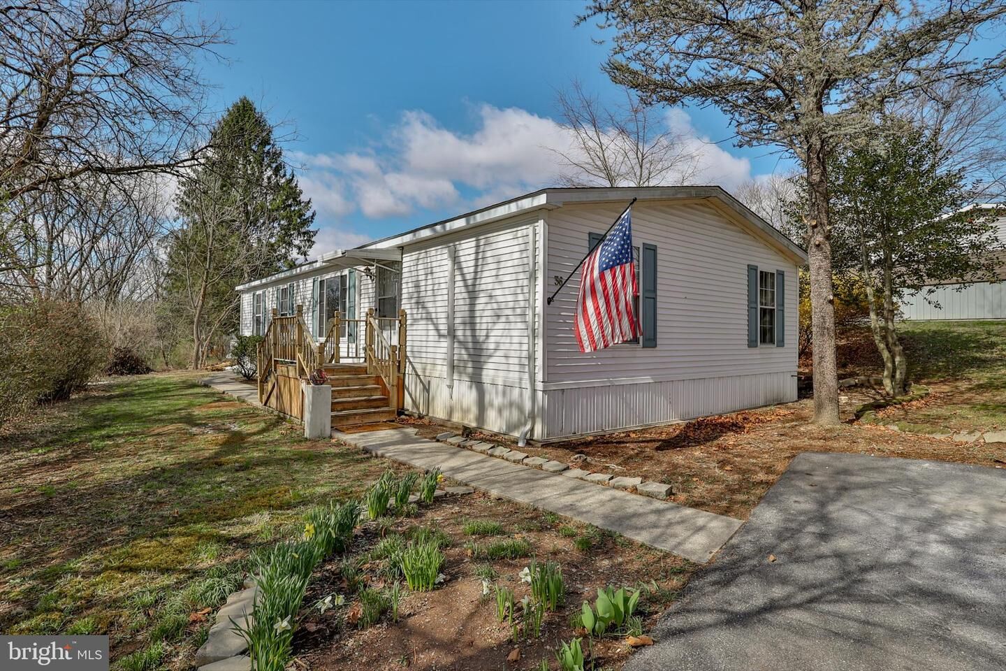 Property Photo:  36 Hickory Hills Drive  PA 18014 