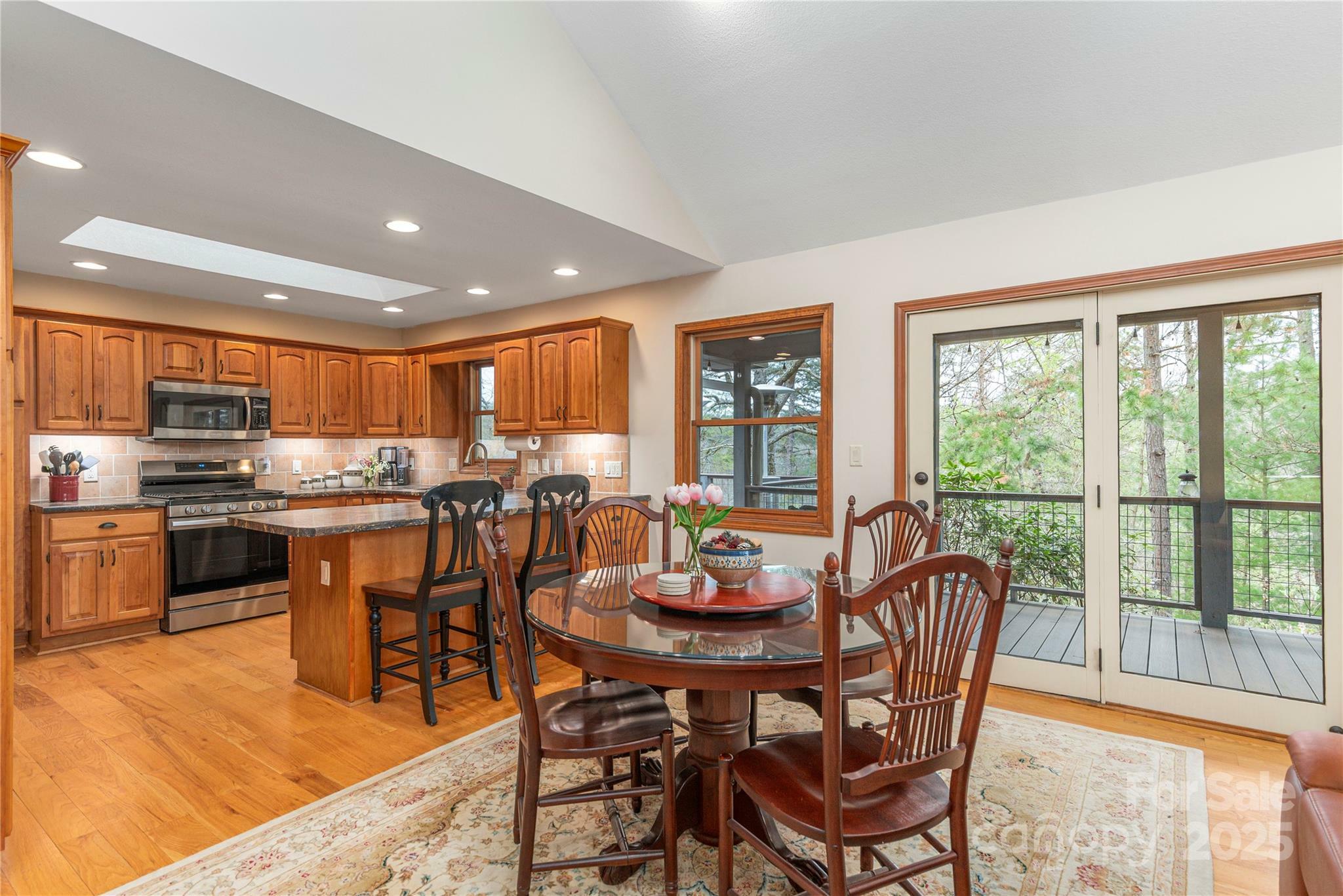 Property Photo: 718 Lower Flat Creek Road NC 28701