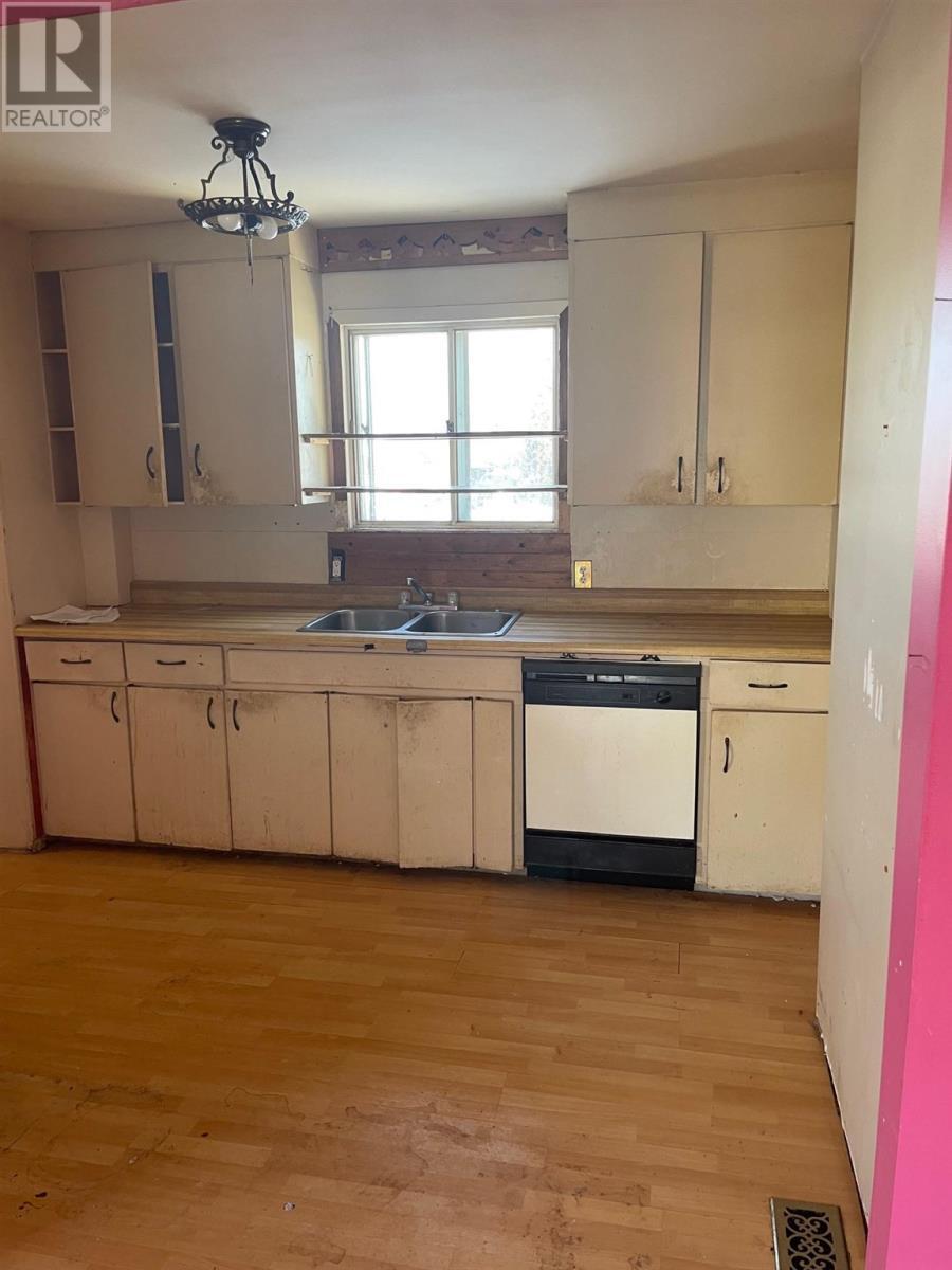 Property Photo: 80 Rankin St ON P0T 2P0